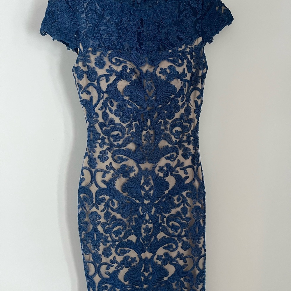 Elegant Navy Lace Dress